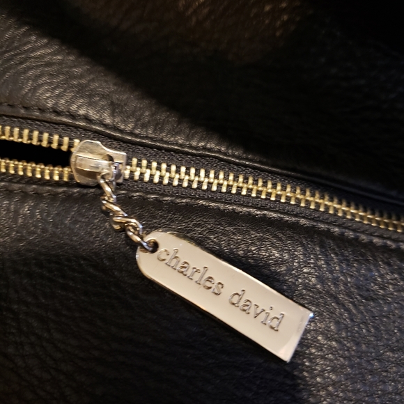 Charles David Black Leather Tote Bag - Picture 7 of 11